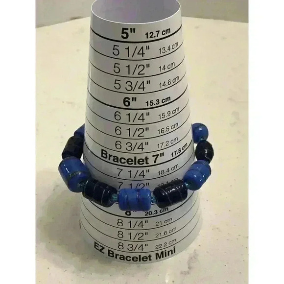 Pretty Ceramic Hand Painted Bead Bracelet Blue and Gold Spiral Art Artisan - Picture 3 of 4